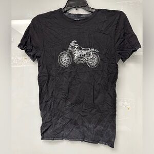 Decree Mens Distressed Motorcycle Tee in Black New With Tags Size Small